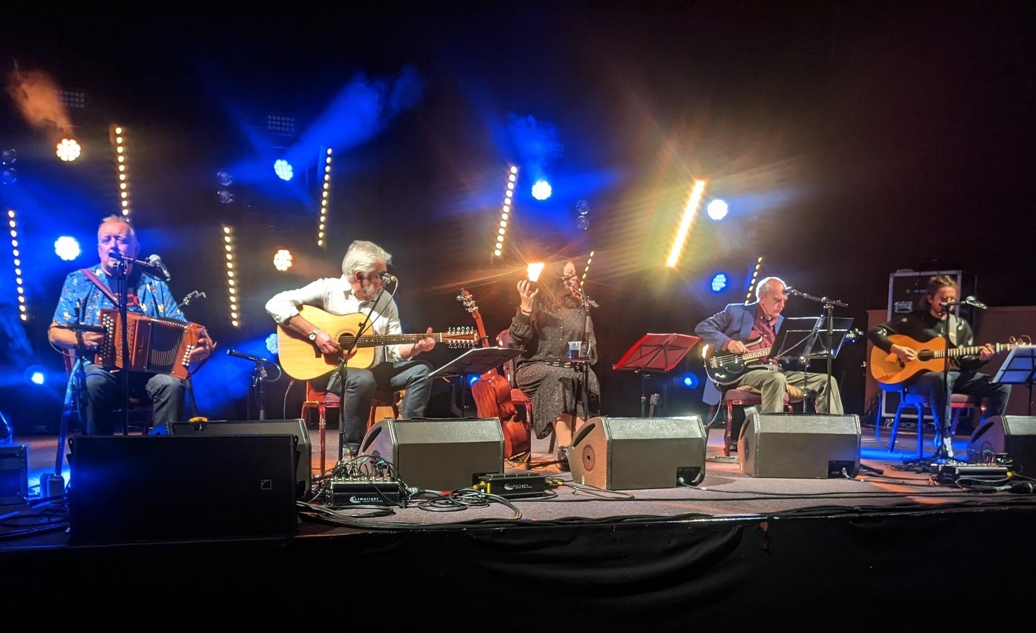 Albion Christmas Band 2025